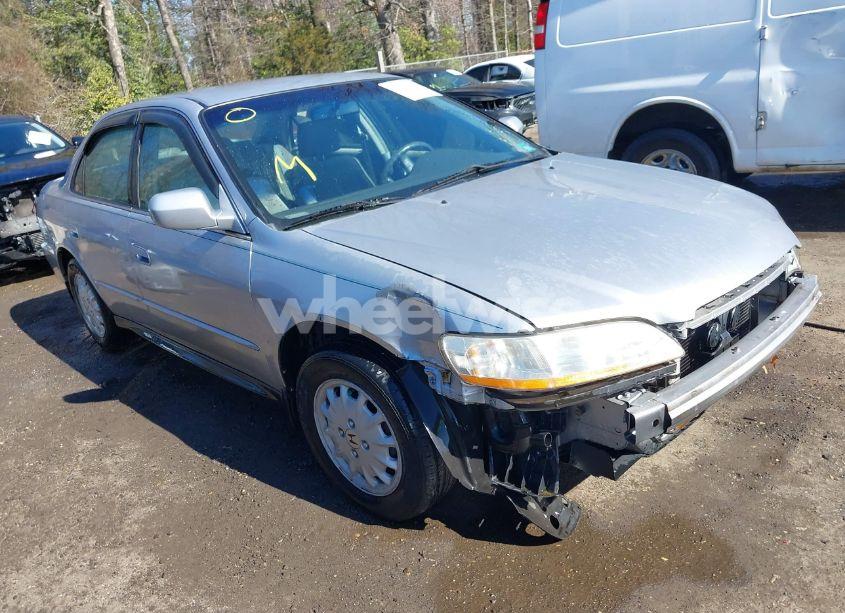 2002 Honda Accord 2.3 LX (VIN 1HGCG56462A145333) main photo