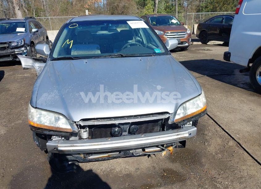Photo 13 of 2002 Honda Accord 2.3 LX (VIN 1HGCG56462A145333)