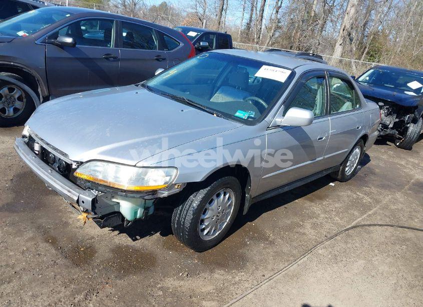 Photo 2 of 2002 Honda Accord 2.3 LX (VIN 1HGCG56462A145333)