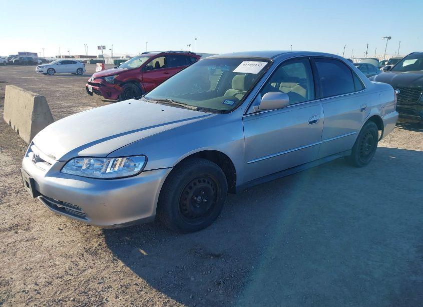 Photo 2 of 2002 Honda Accord 2.3 LX (VIN 1HGCG56462A160964)