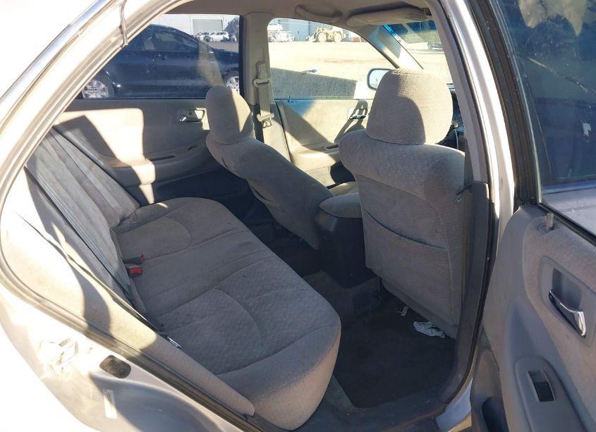 Photo 8 of 2002 Honda Accord 2.3 LX (VIN 1HGCG56462A160964)