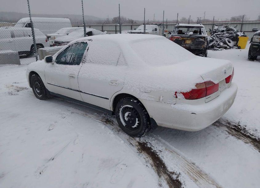 Photo 3 of 2000 Honda Accord 2.3 LX (VIN 1HGCG5646YA148497)