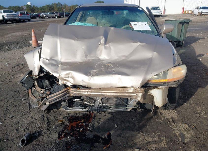 Photo 6 of 2001 Honda Accord 2.3 LX (VIN 1HGCG56471A018833)