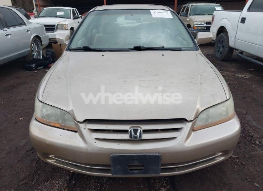 Photo 6 of 2001 Honda Accord 2.3 LX (VIN 1HGCG56471A080653)