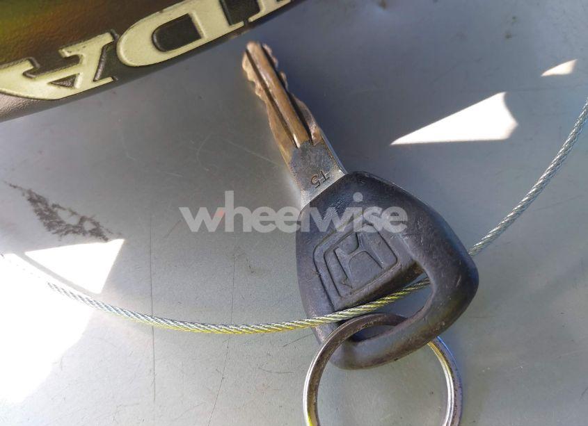 Photo 11 of 2002 Honda Accord 2.3 LX (VIN 1HGCG56472A108436)