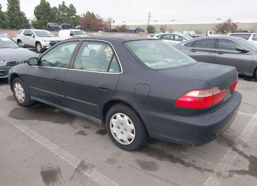 Photo 3 of 1998 Honda Accord SDN LX (VIN 1HGCG5647WA037096)