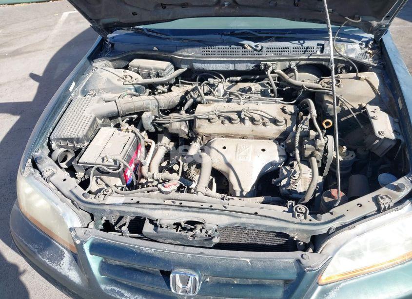 Photo 10 of 2001 Honda Accord 2.3 LX (VIN 1HGCG56481A106712)