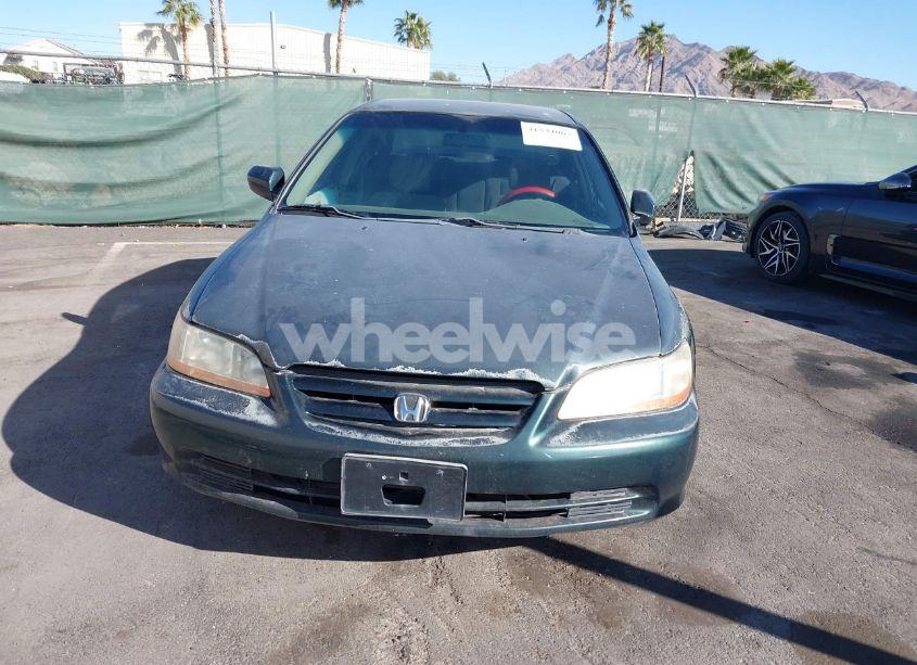Photo 6 of 2001 Honda Accord 2.3 LX (VIN 1HGCG56481A106712)