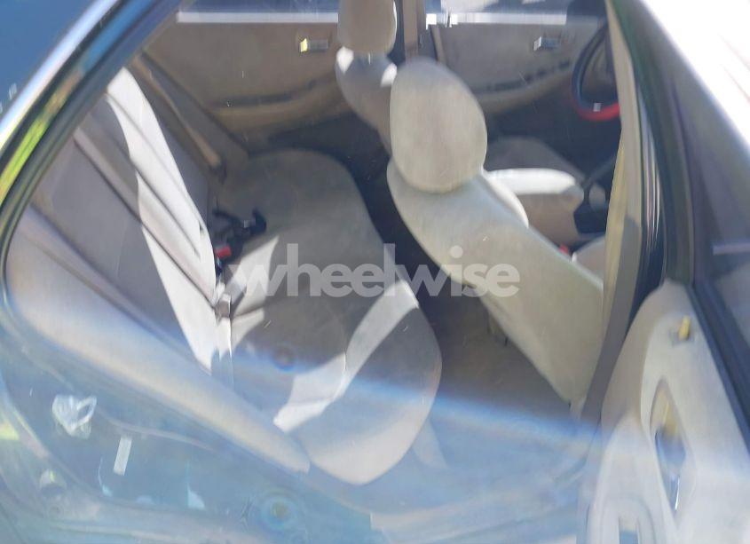 Photo 8 of 2001 Honda Accord 2.3 LX (VIN 1HGCG56481A106712)