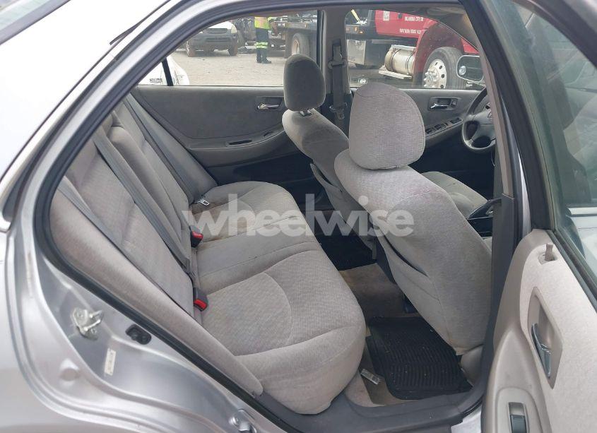 Photo 8 of 2001 Honda Accord 2.3 LX (VIN 1HGCG56481A118200)