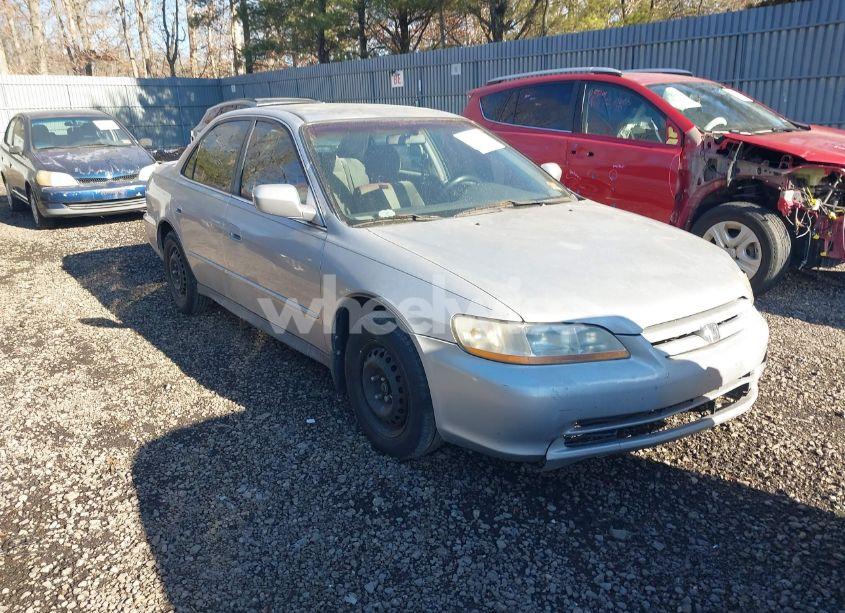 2002 Honda Accord 2.3 LX (VIN 1HGCG56482A053124) main photo