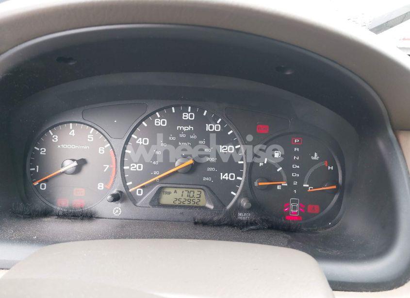 Photo 7 of 1998 Honda Accord LX (VIN 1HGCG5648WA011798)