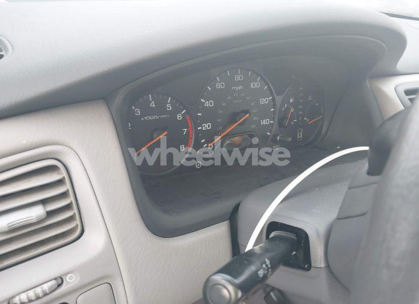 Photo 7 of 2001 Honda Accord 2.3 LX (VIN 1HGCG56491A092819)