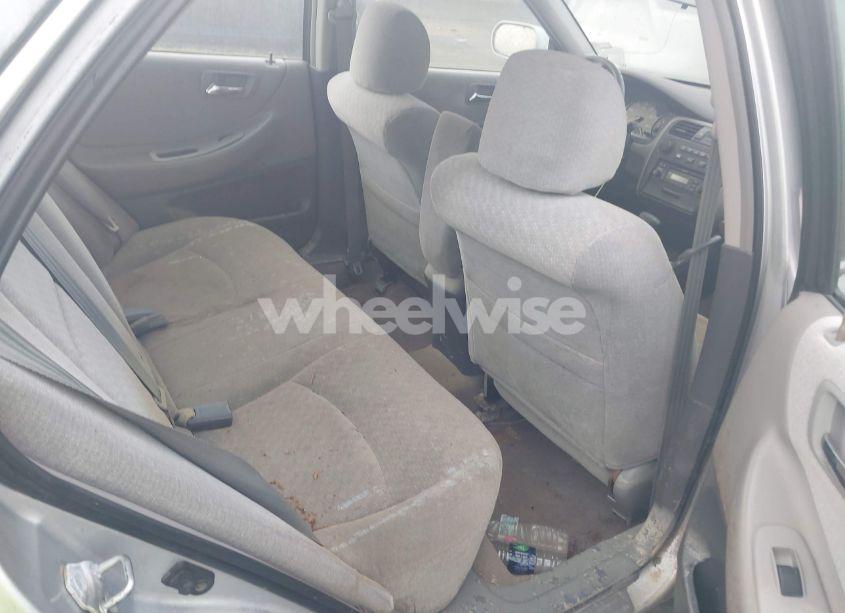 Photo 8 of 2001 Honda Accord 2.3 LX (VIN 1HGCG56491A092819)