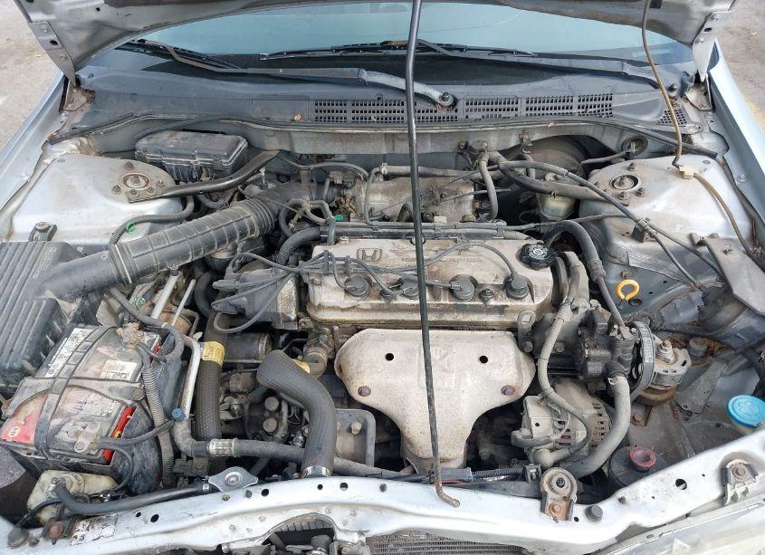 Photo 10 of 1998 Honda Accord LX (VIN 1HGCG5649WA244069)