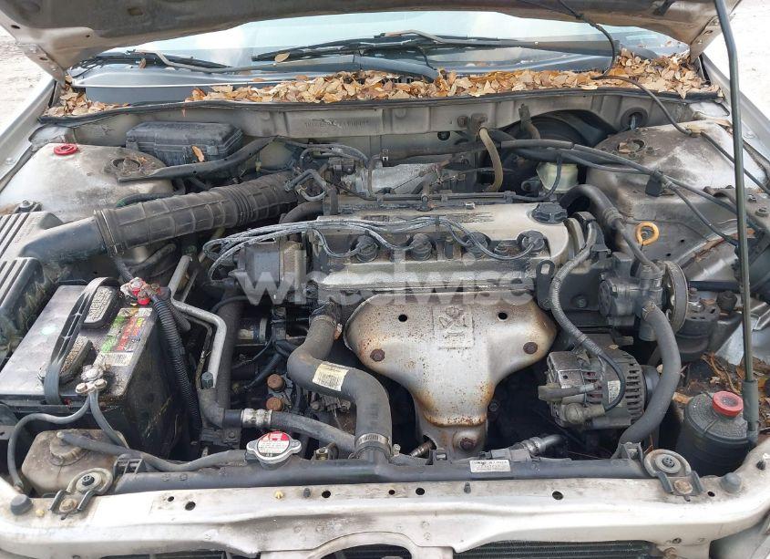 Photo 10 of 1999 Honda Accord LX (VIN 1HGCG5649XA110499)