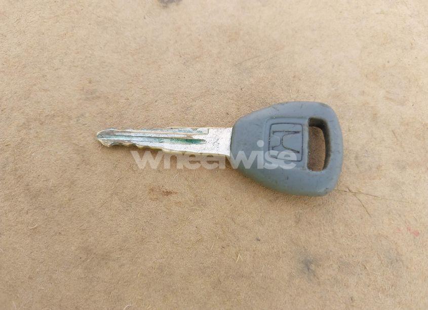 Photo 11 of 1999 Honda Accord LX (VIN 1HGCG5649XA110499)