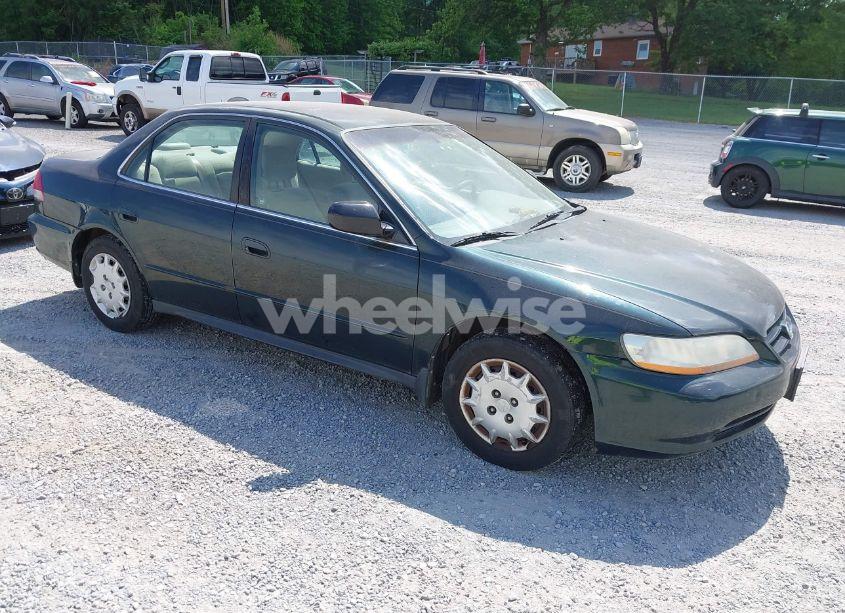 2001 Honda Accord 2.3 LX (VIN 1HGCG564X1A025839) main photo