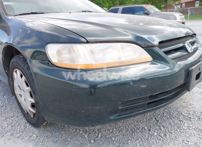Photo 14 of 2001 Honda Accord 2.3 LX (VIN 1HGCG564X1A025839)