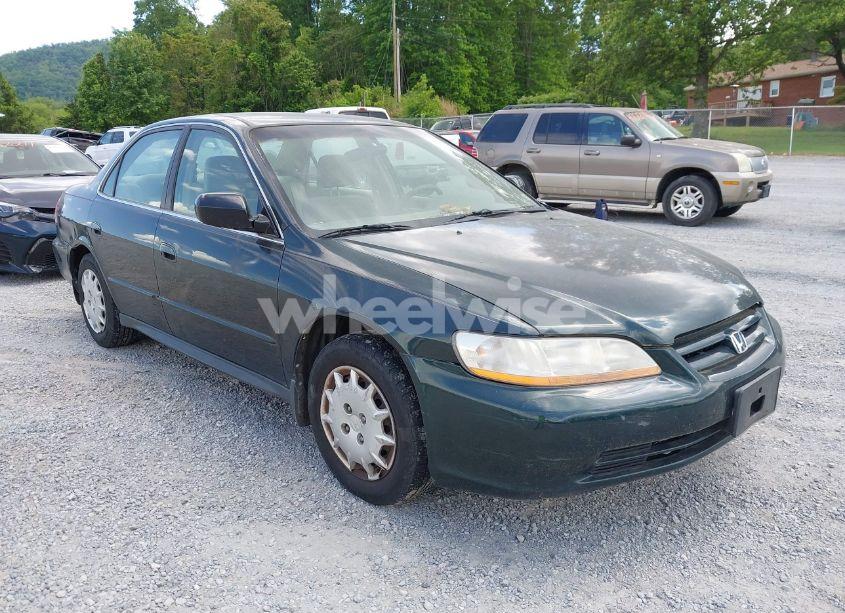 Photo 6 of 2001 Honda Accord 2.3 LX (VIN 1HGCG564X1A025839)