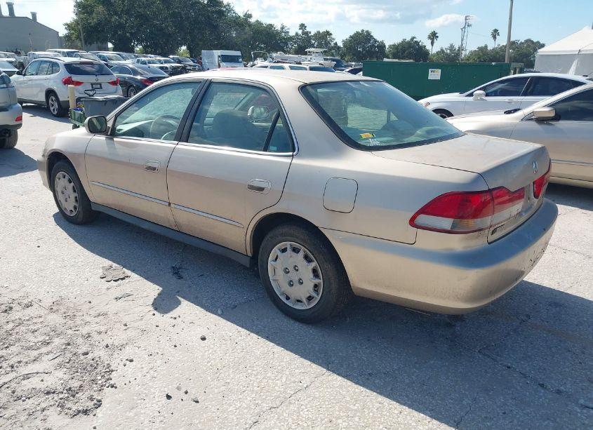 Photo 3 of 2001 Honda Accord 2.3 LX (VIN 1HGCG564X1A089508)
