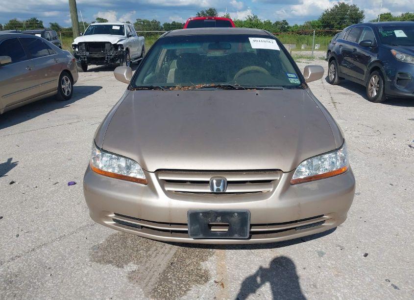 Photo 6 of 2001 Honda Accord 2.3 LX (VIN 1HGCG564X1A089508)