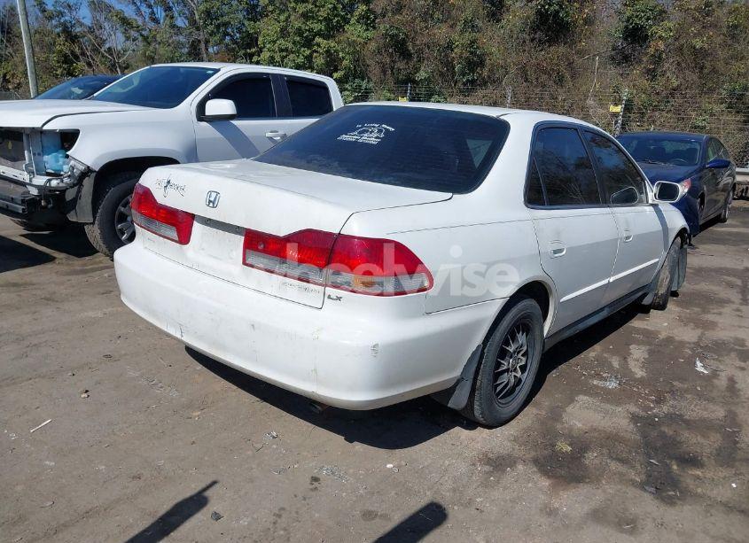 Photo 4 of 2001 Honda Accord 2.3 LX (VIN 1HGCG564X1A116366)