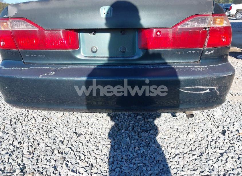 Photo 12 of 1998 Honda Accord LX (VIN 1HGCG564XWA164540)