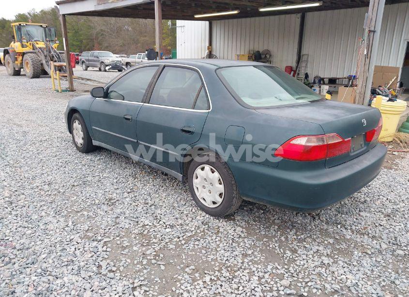 Photo 3 of 1998 Honda Accord LX (VIN 1HGCG564XWA249748)
