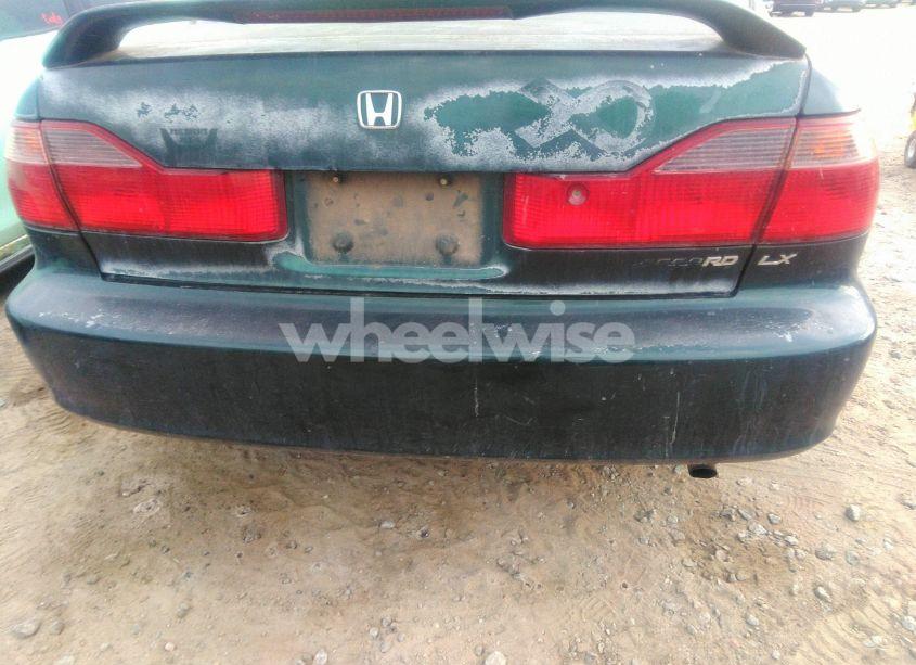 Photo 15 of 1999 Honda Accord LX (VIN 1HGCG564XXA055366)