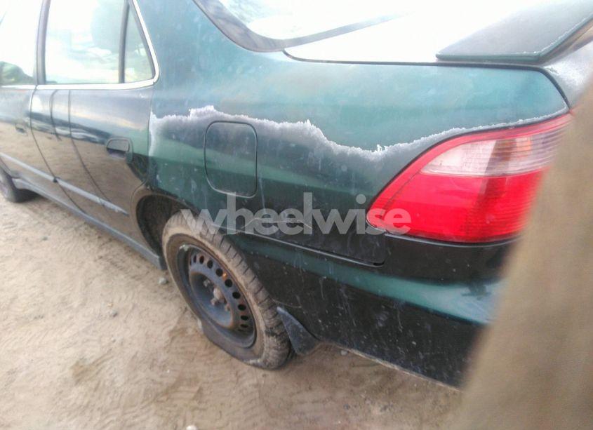 Photo 16 of 1999 Honda Accord LX (VIN 1HGCG564XXA055366)