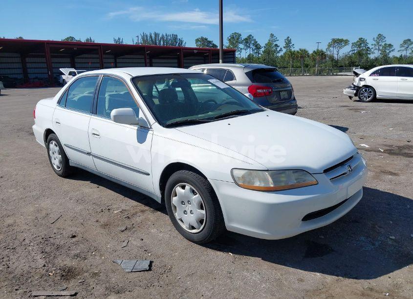 2000 Honda Accord 2.3 LX (VIN 1HGCG564XYA019503) main photo
