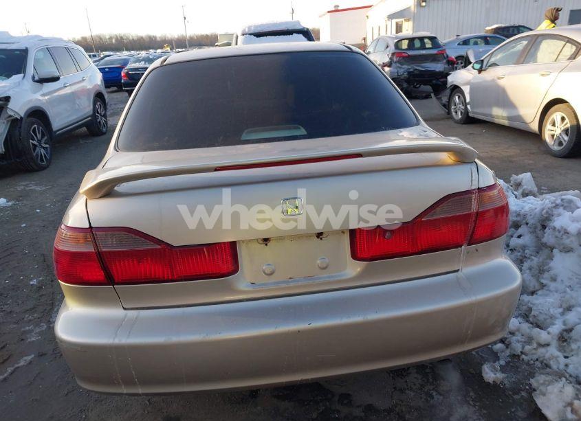 Photo 16 of 2000 Honda Accord 2.3 LX (VIN 1HGCG564XYA072413)