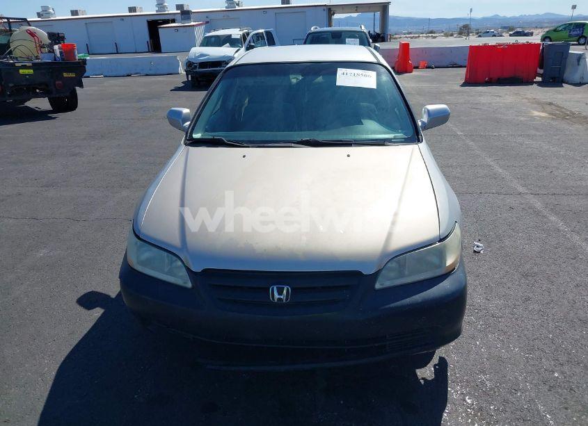 Photo 12 of 2001 Honda Accord 2.3 LX (VIN 1HGCG56501A025325)