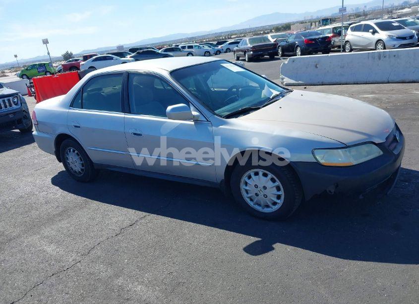 Photo 17 of 2001 Honda Accord 2.3 LX (VIN 1HGCG56501A025325)