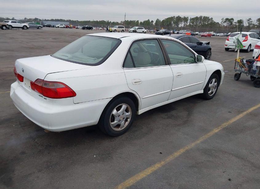 Photo 4 of 1998 Honda Accord EX (VIN 1HGCG5650WA043315)