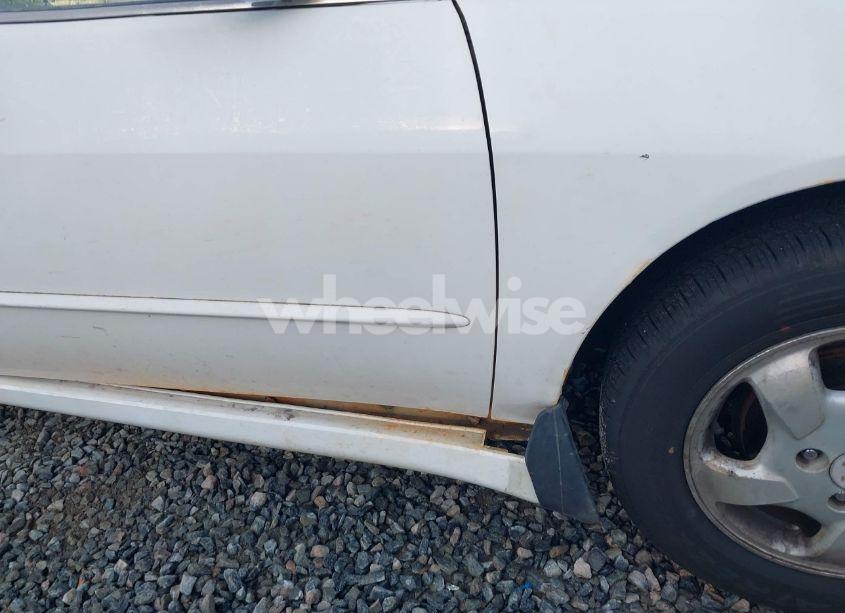 Photo 12 of 1999 Honda Accord EX (VIN 1HGCG5650XA087039)