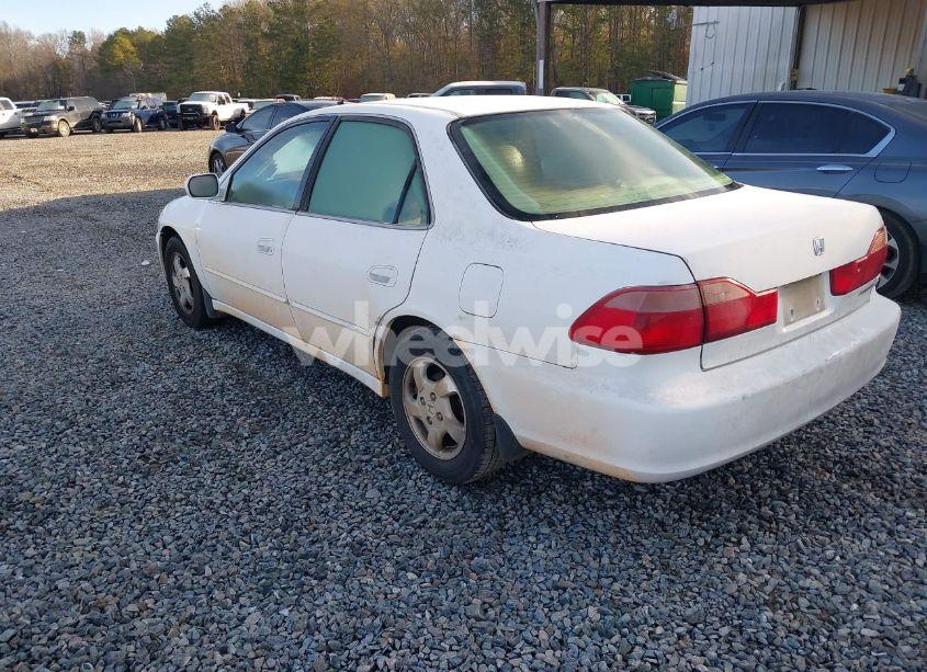 Photo 3 of 1999 Honda Accord EX (VIN 1HGCG5650XA087039)