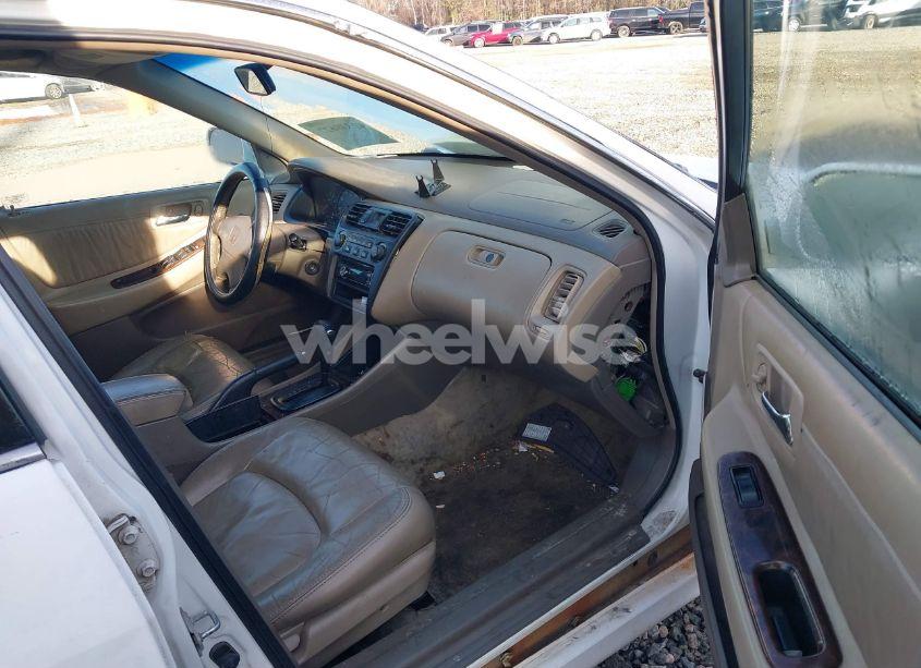 Photo 5 of 1999 Honda Accord EX (VIN 1HGCG5650XA087039)