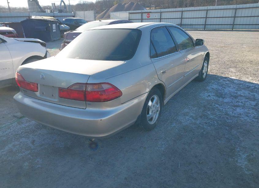 Photo 4 of 2000 Honda Accord 2.3 EX (VIN 1HGCG5650YA032446)