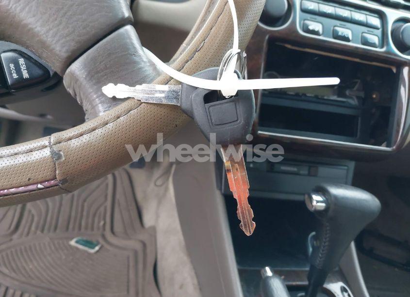 Photo 11 of 1999 Honda Accord EX (VIN 1HGCG5651XA110487)