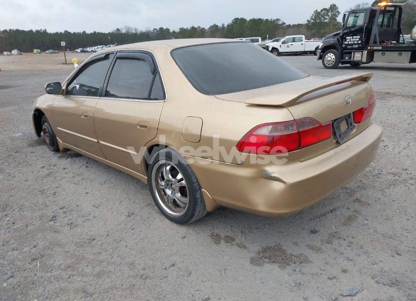 Photo 3 of 1999 Honda Accord EX (VIN 1HGCG5651XA110487)