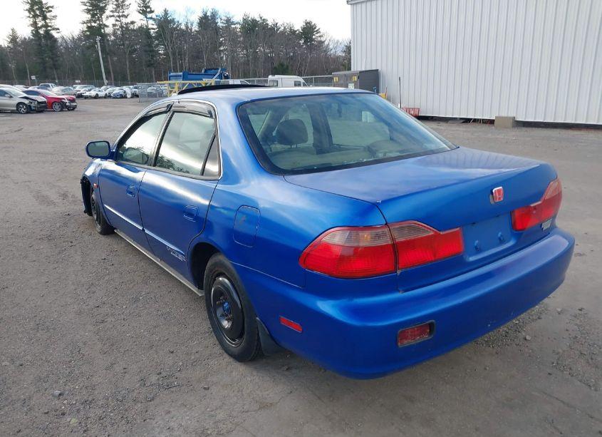 Photo 3 of 1999 Honda Accord EX (VIN 1HGCG5651XA139911)