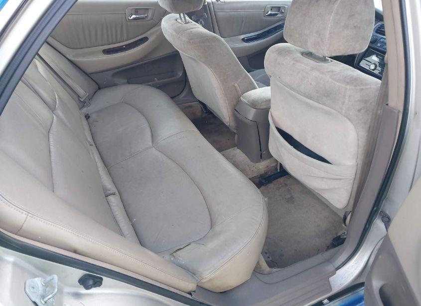 Photo 8 of 1999 Honda Accord EX (VIN 1HGCG5651XA139911)