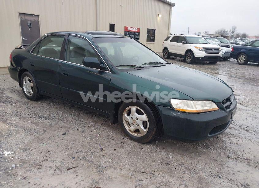 1999 Honda Accord EX (VIN 1HGCG5651XA146342) main photo