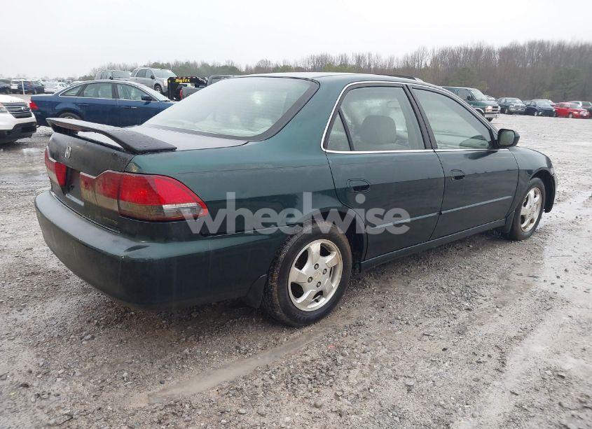 Photo 4 of 1999 Honda Accord EX (VIN 1HGCG5651XA146342)