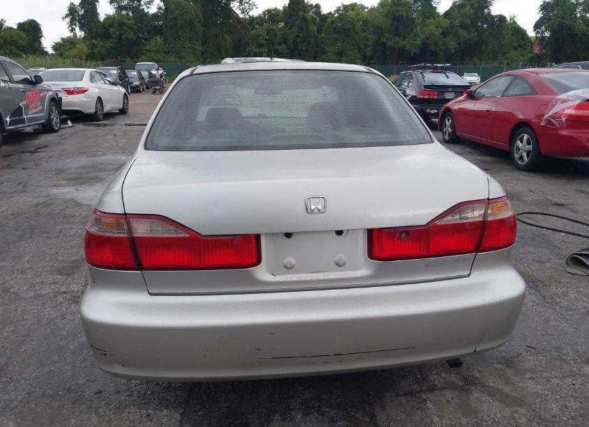 Photo 16 of 1998 Honda Accord EX (VIN 1HGCG5653WA057063)