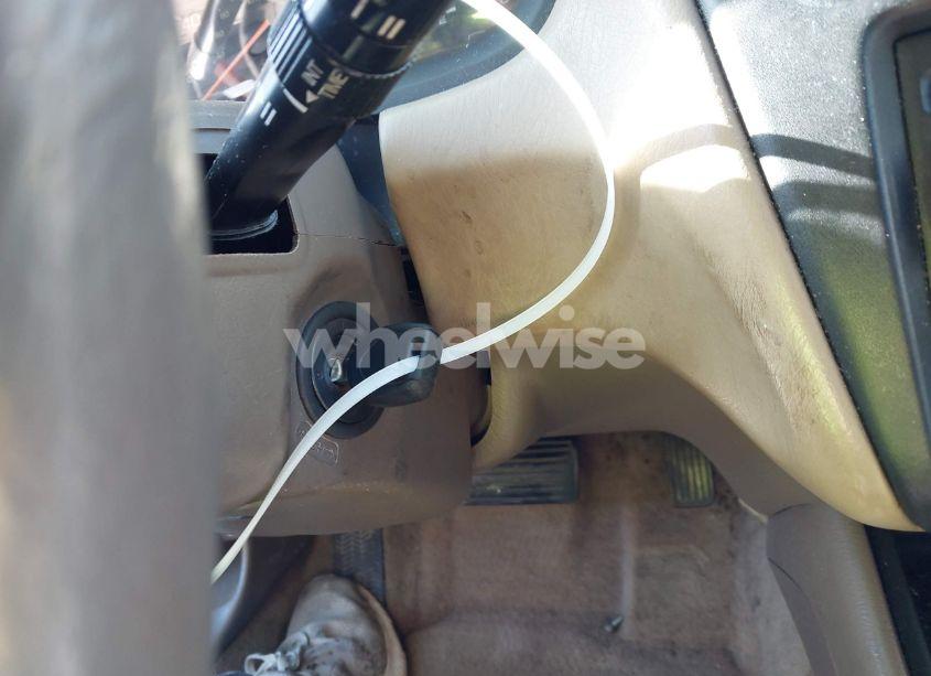 Photo 11 of 1998 Honda Accord EX (VIN 1HGCG5653WA223517)