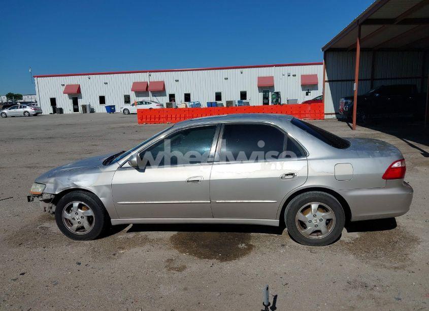 Photo 14 of 1998 Honda Accord EX (VIN 1HGCG5653WA223517)