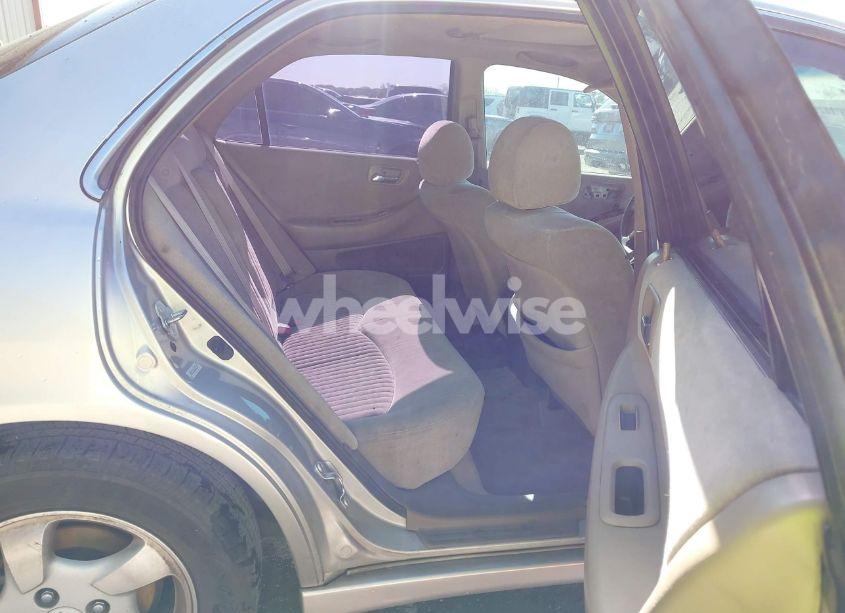 Photo 8 of 1998 Honda Accord EX (VIN 1HGCG5653WA223517)